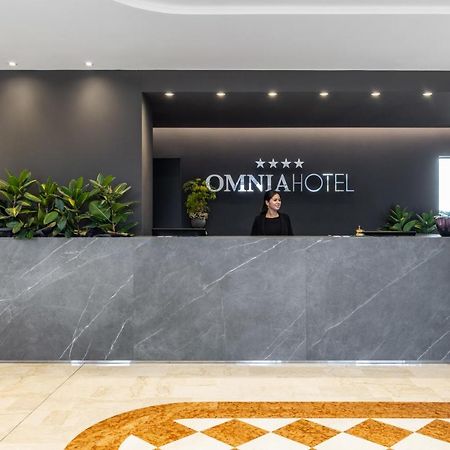 Hotel Omnia โนเวนตา ดิ ปิอาเว ภายนอก รูปภาพ
