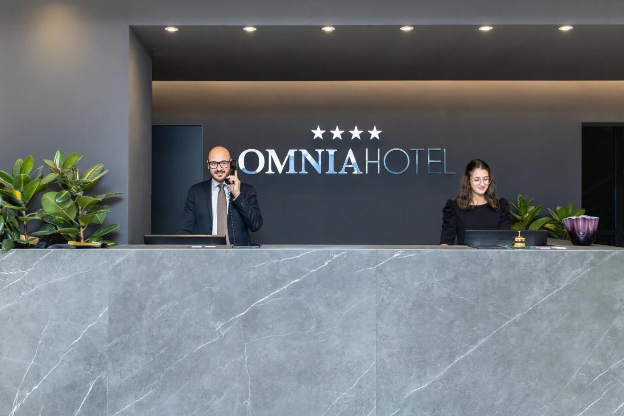 Hotel Omnia โนเวนตา ดิ ปิอาเว ภายนอก รูปภาพ